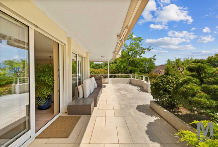 Magnifique appartement lumineux avec jardin à Saint-Sulpice