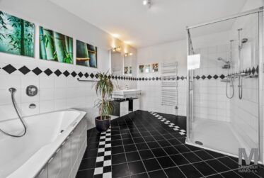 Magnifique duplex de 7.5 pièces avec terrasse et jardin privatif à Pully