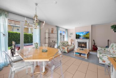 Charmante maison mitoyenne dans quartier résidentiel calme