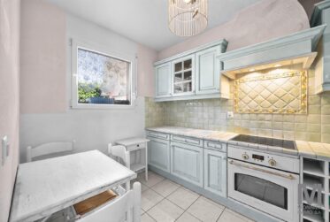 Charmante maison mitoyenne dans quartier résidentiel calme