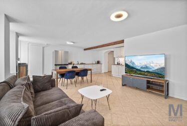 Superbe appartement à Oulens